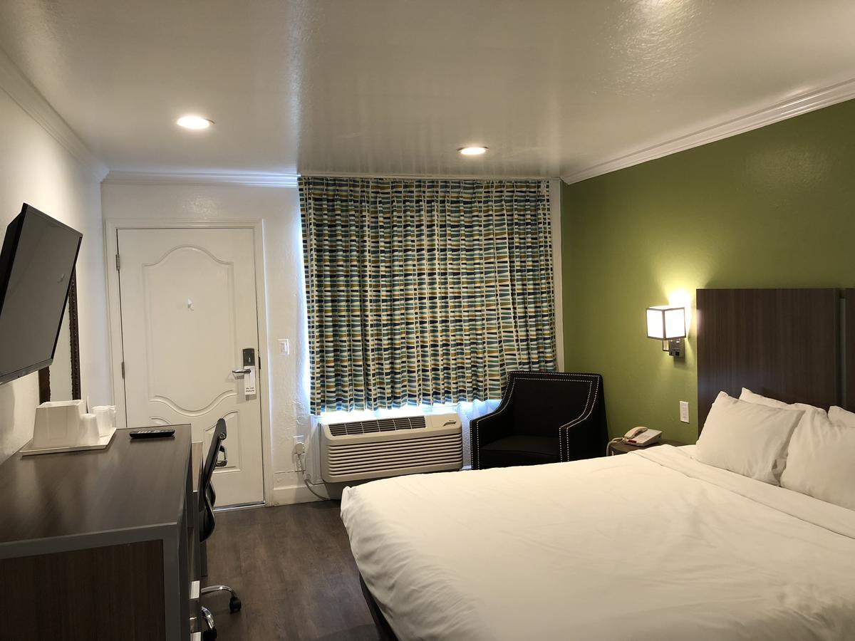 Gilroy Inn Екстер'єр фото