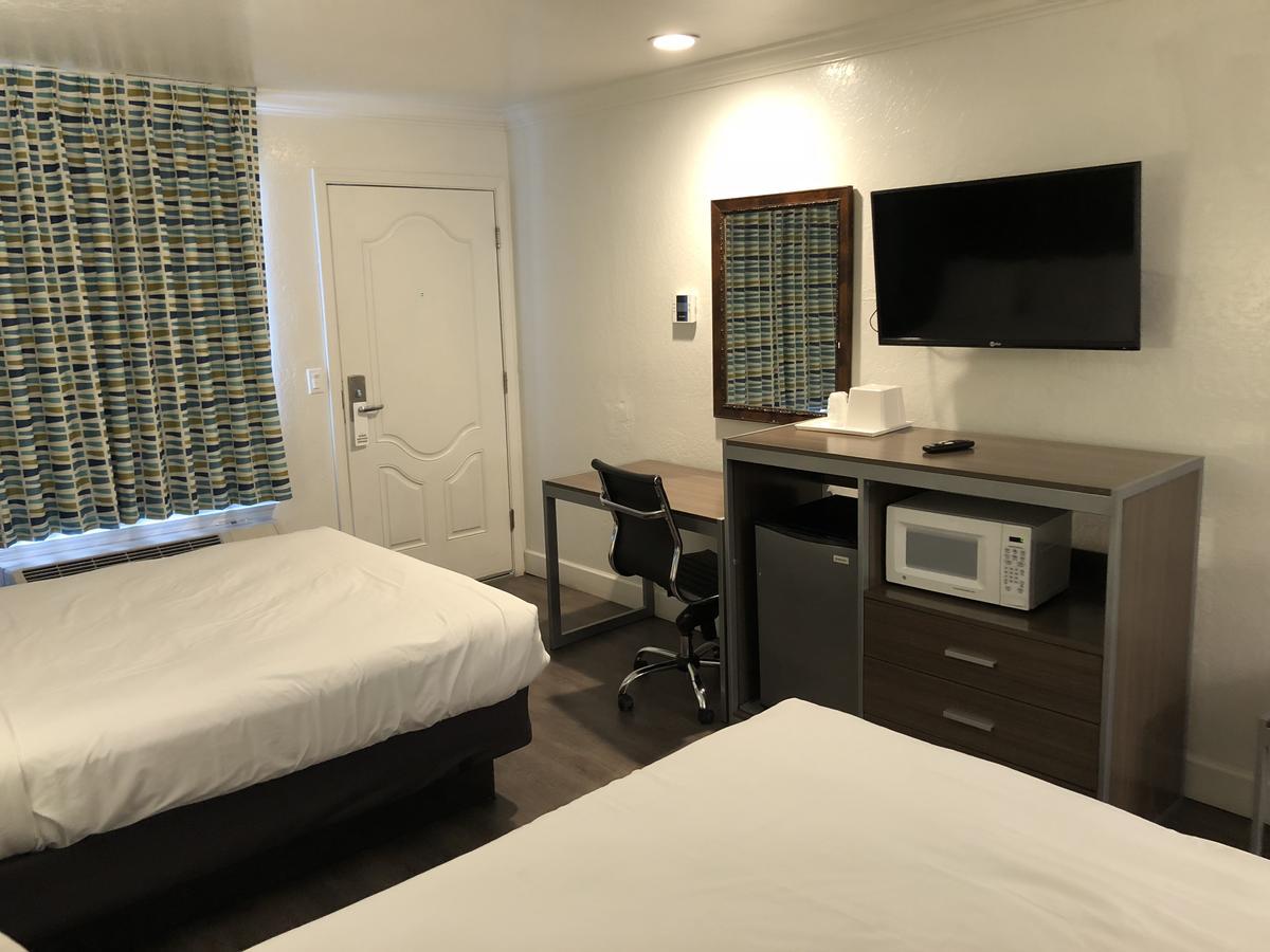 Gilroy Inn Екстер'єр фото