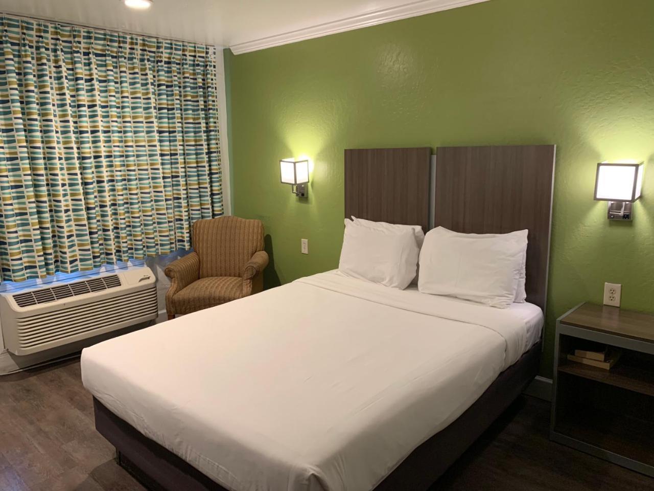 Gilroy Inn Екстер'єр фото